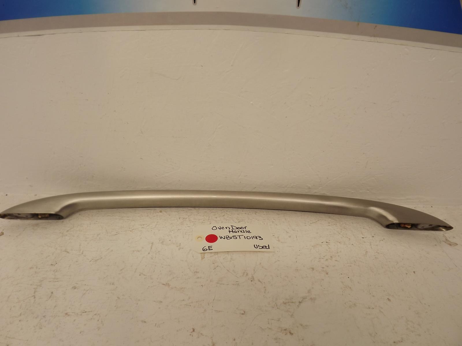 GE Range WB15T10193 Oven Door Handle Used GE Range WB15T10193 Oven Door Handle Used
